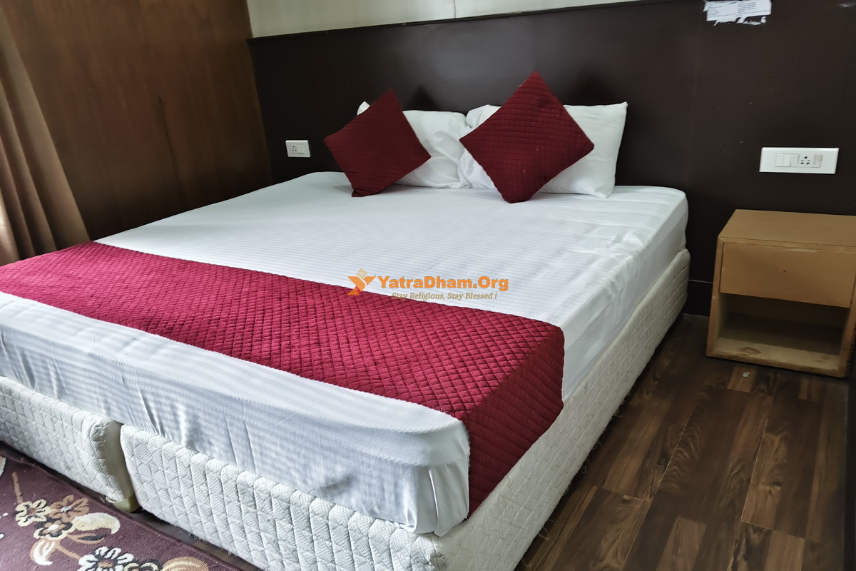 GMVN Hotel Devlok Badrinath 2 Bed Semi Deluxe Room
