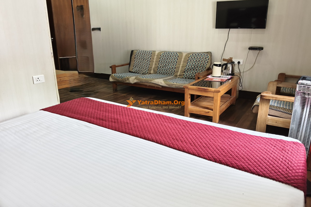 GMVN Hotel Devlok Badrinath 2 Bed Semi Deluxe Room