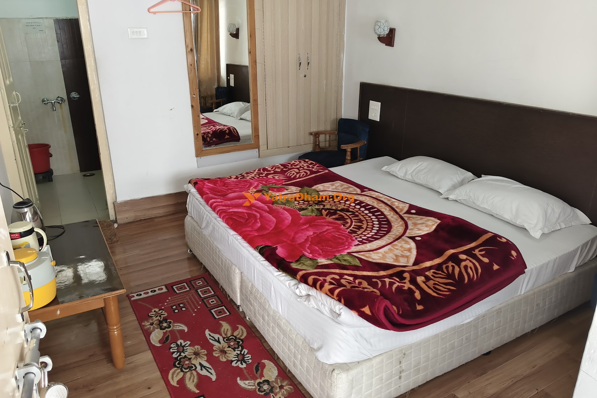 GMVN Hotel Devlok Badrinath 2 Bed Deluxe Room