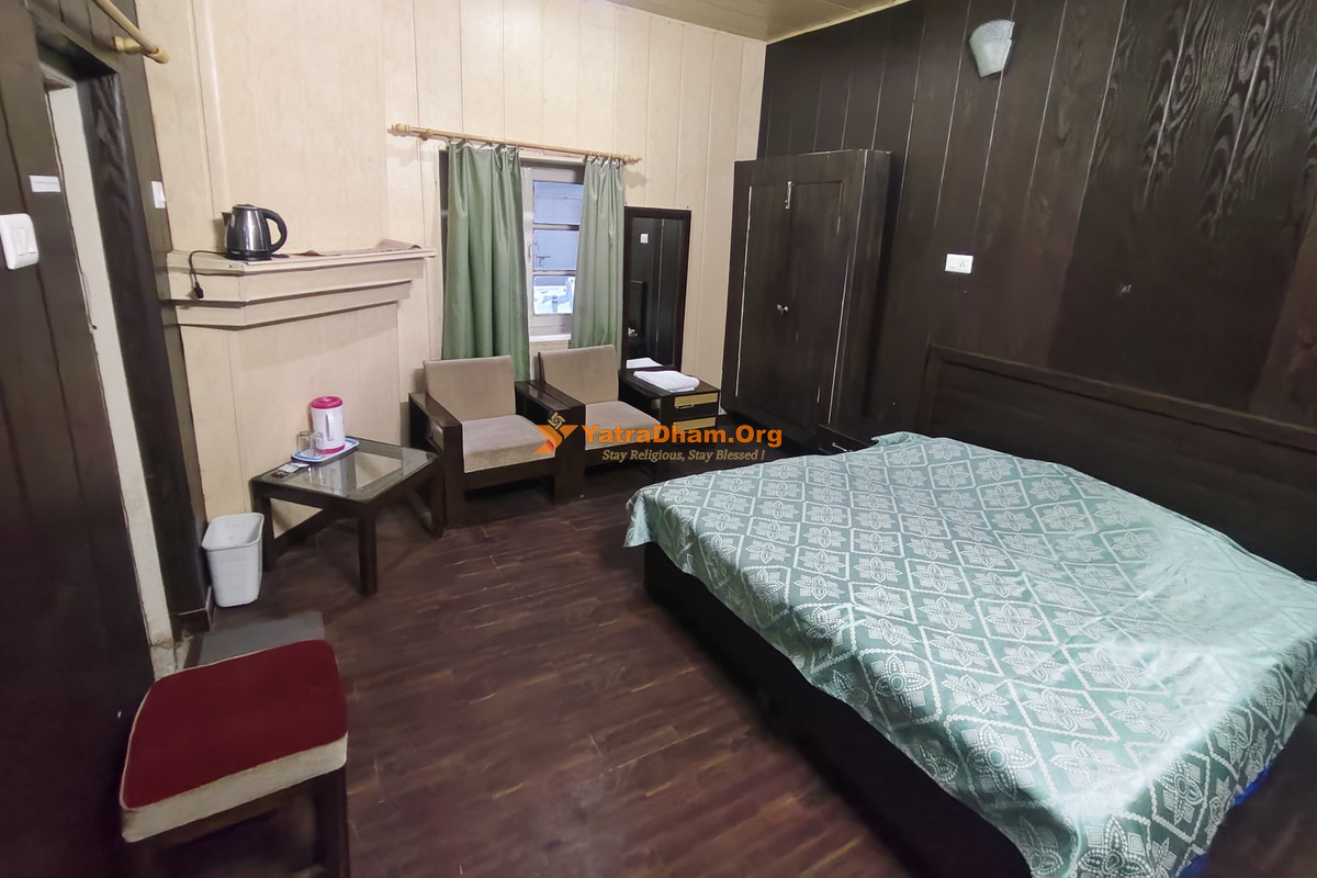 GMVN Tourist Complex Ghangaria 2 Bed Room