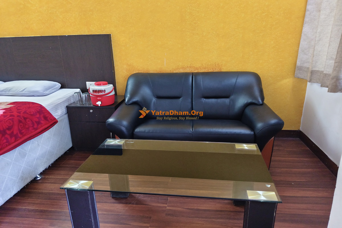 GMVN Gaurikund Guest House 2 Bed Room
