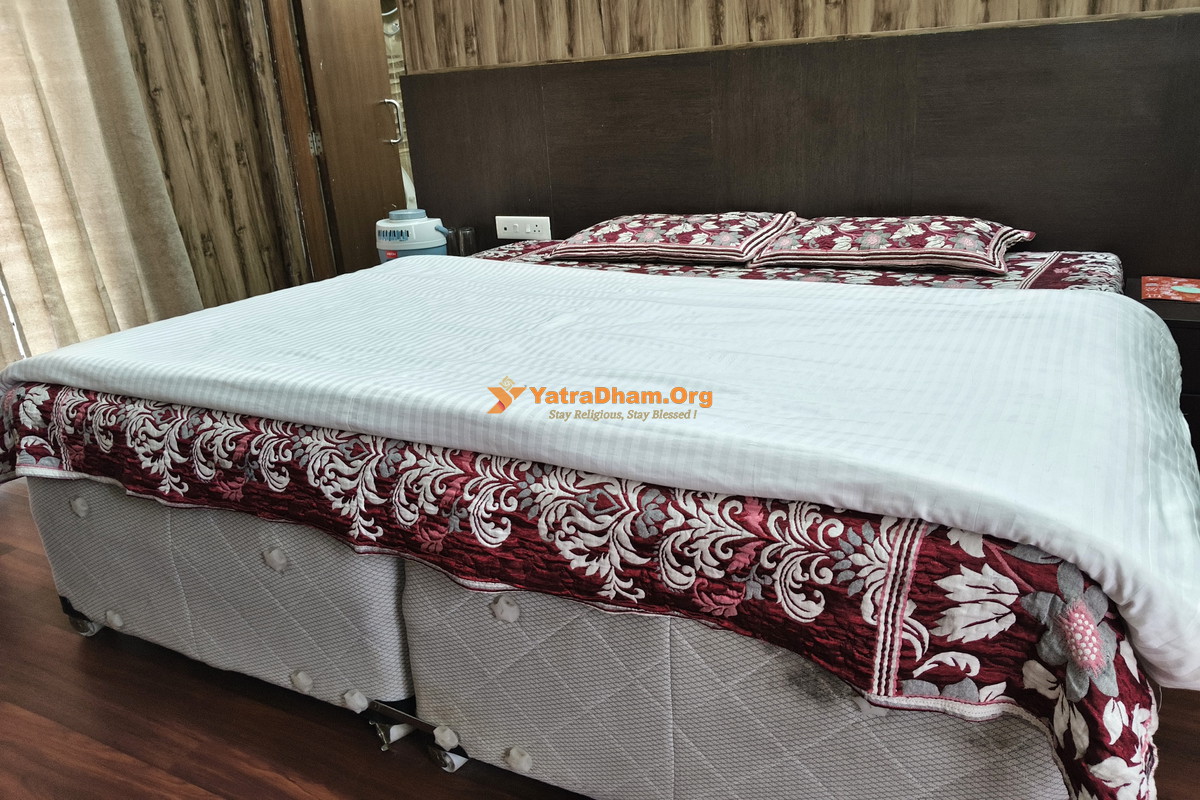 GMVN Gaurikund Guest House 2 Bed Room