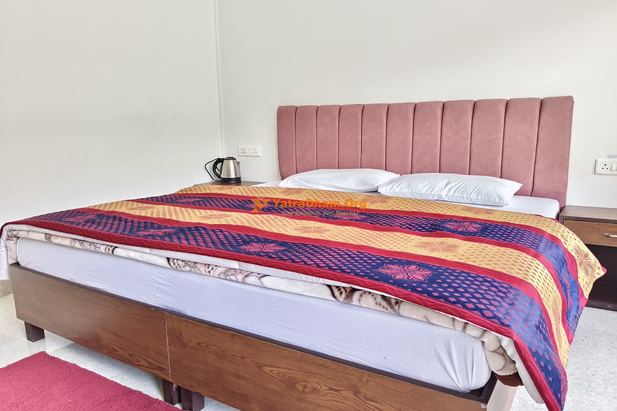 Syalsour Tourist Rest House Room