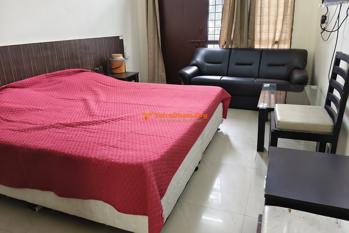 GMVN Tourist Rest House Maneri 2 Bed Deluxe Room