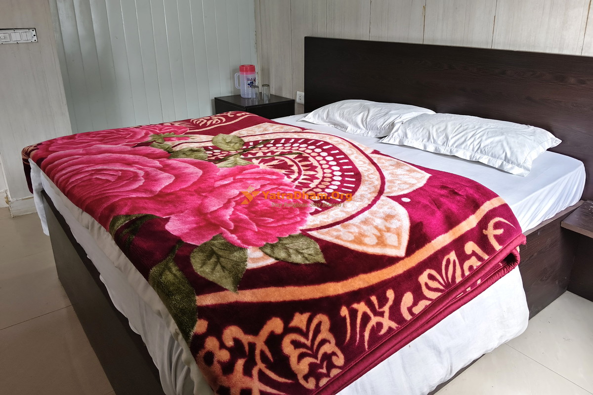 Raithal Tourist Rest House 2 Bed Room