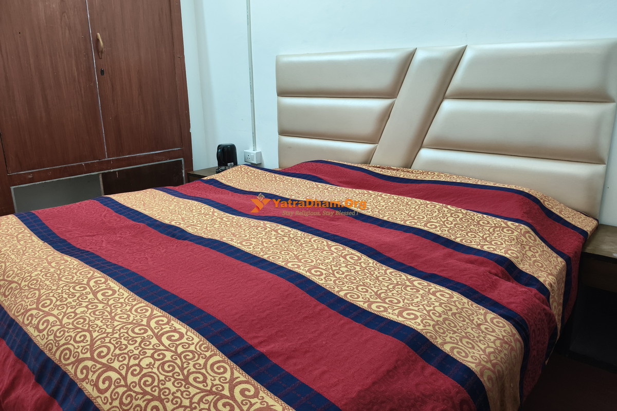 GMVN Harsil Guest House 2 Bed Room