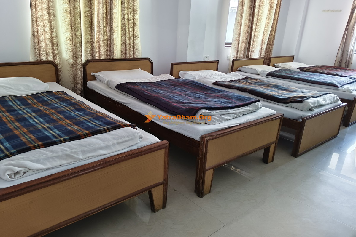 GMVN Gangotri Yatri Niwas 2 Bed Dormitory Hall
