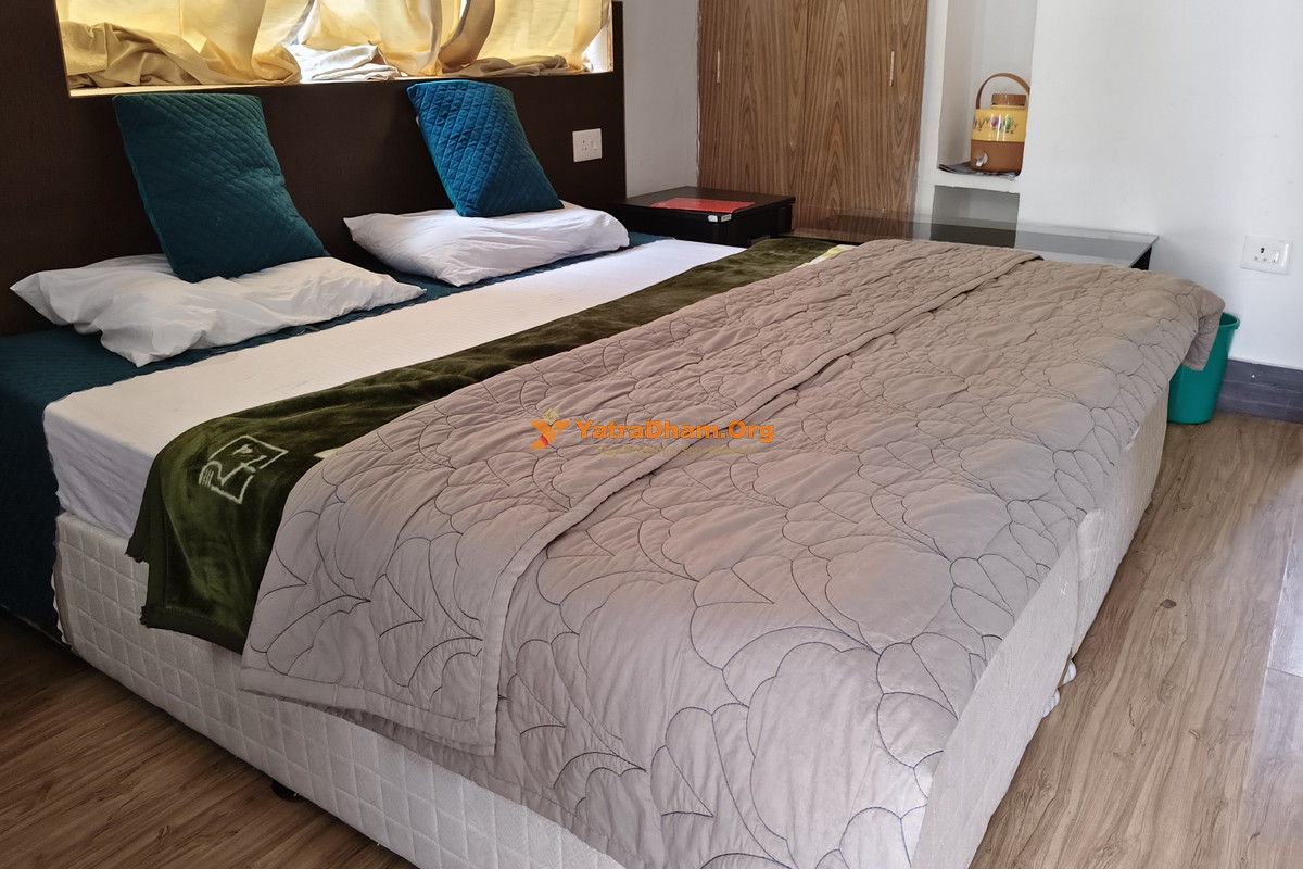 GMVN Tourist Rest House Jankichatti 2 Bed Room