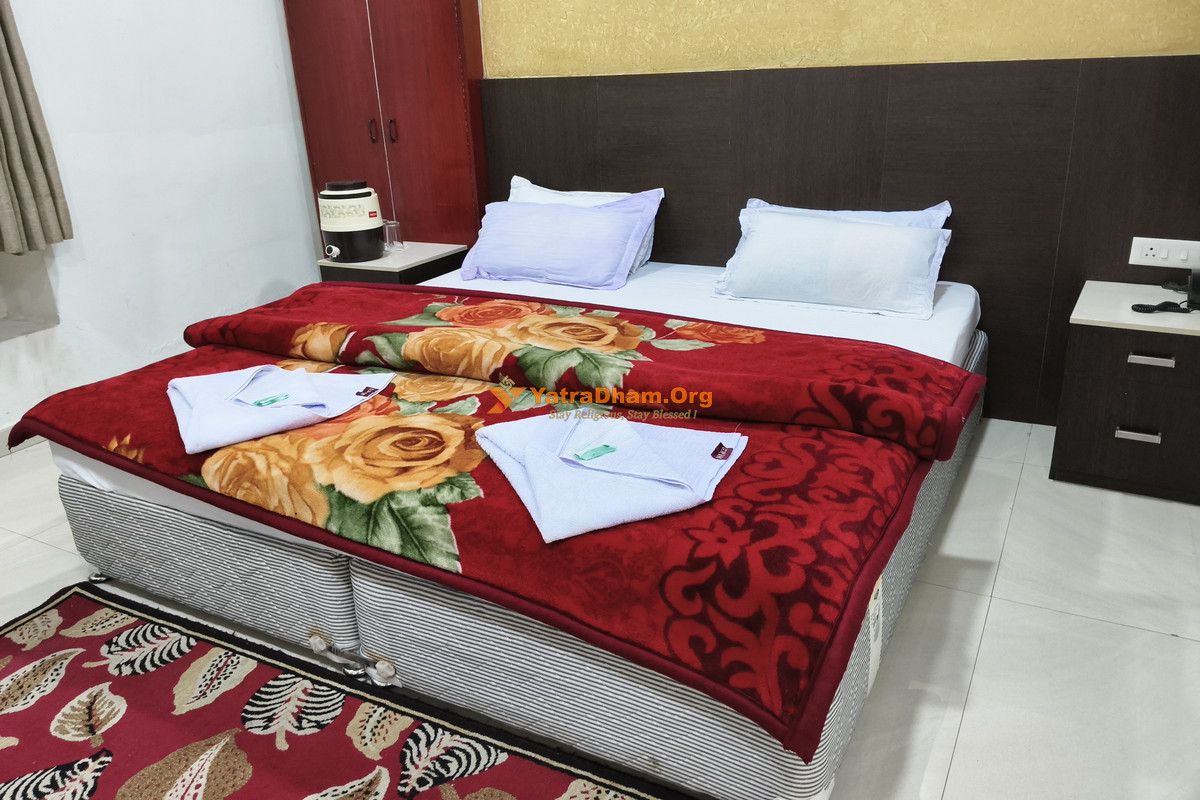 GMVN Barkot Annexy 2 Bed Room
