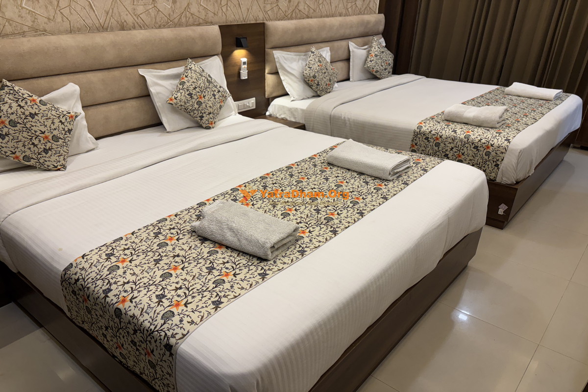 Shri Chintamani Ashram Haridwar 4 Bed Room View
