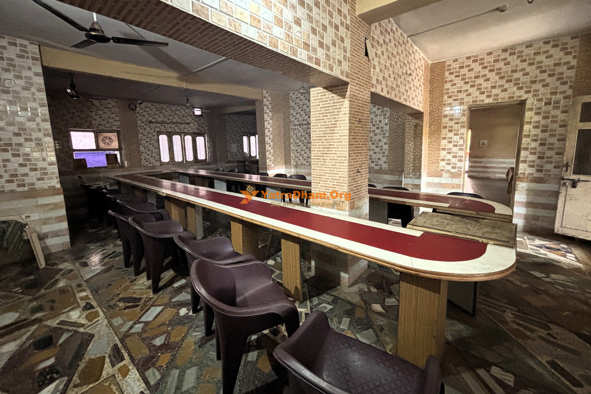 Shri Bhumaniketan Tirth Yatri Niwas Haridwar 6 Bed Room View