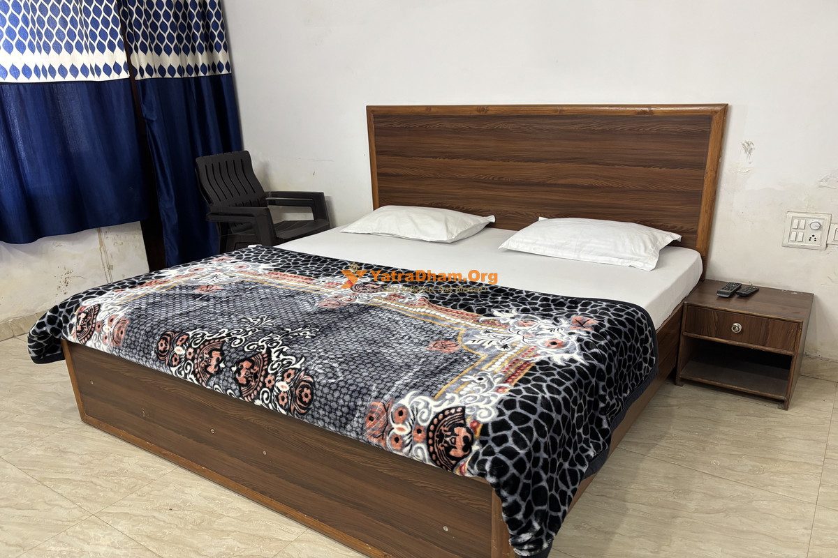Shree Agrasen Dham Dharmshala Haridwar 2 Bed Room