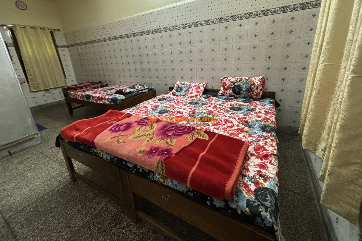 Swami Swatantranand Ashram Rishikesh 3 Bed Room View