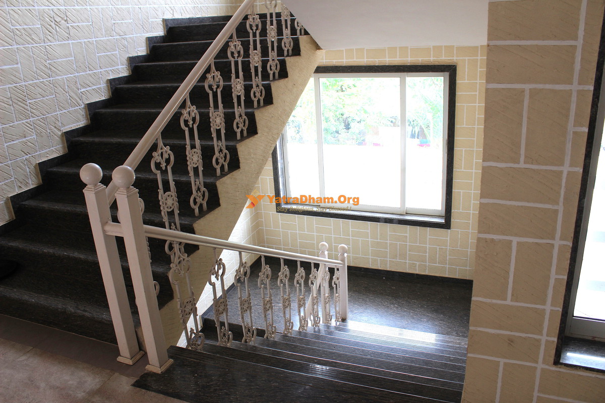 New Patel Sanatorium Lonavala Lobby and Lift