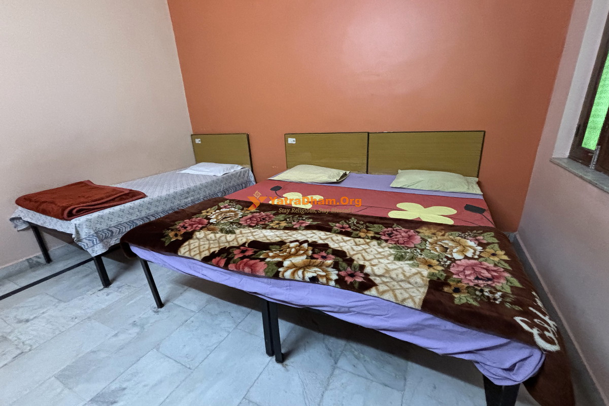 Shri Swami Sachidananda Ashram Rishikesh 3 Bed Room View