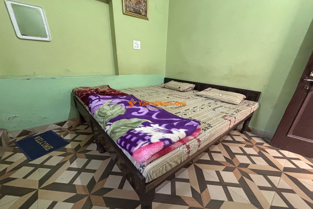 Gayatri Ashram Rishikesh 2 Bed Room View