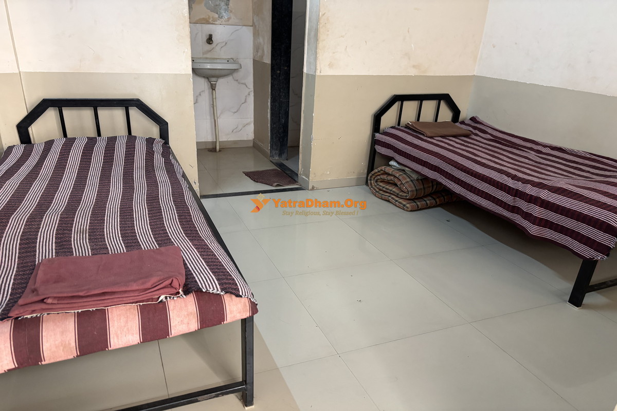 Maheshwari Bhakta Niwas Pandharpur 2 Bed Room