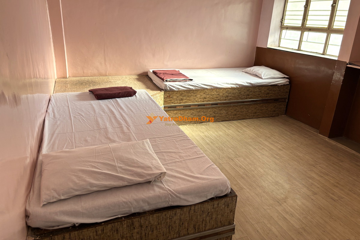 Maheshwari Bhakta Niwas Pandharpur 2 Bed Room