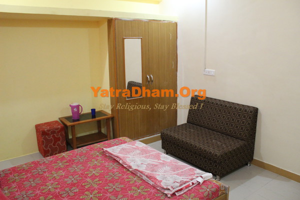 Dwarka_Govaliya_Dham_2 Bed_A/c. Room_View2