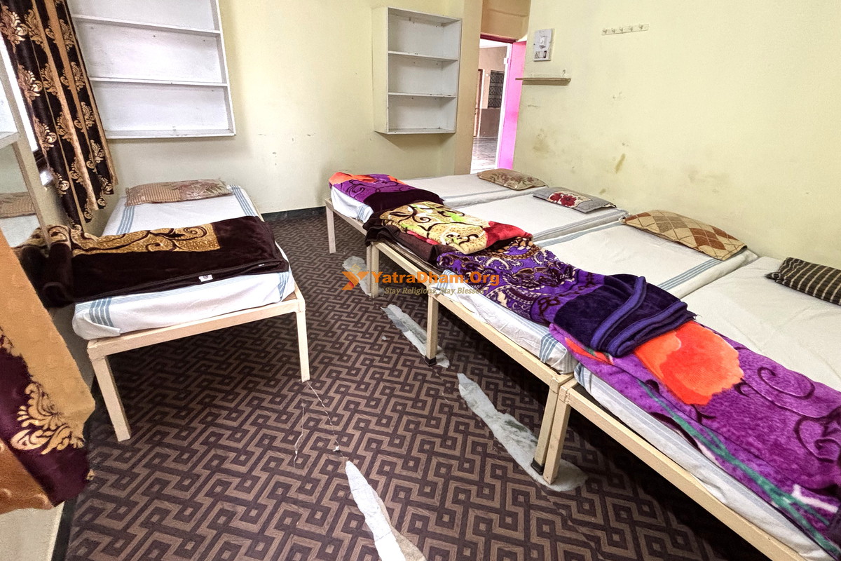 Shri Pandurang Bhavan (Vithaldas Bhavan) Pandharpur 5 Bed Room