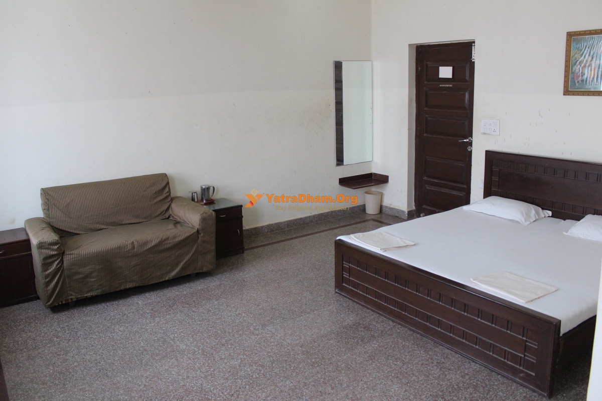 Bangur Bhavan Dwarka 2 Bed Room