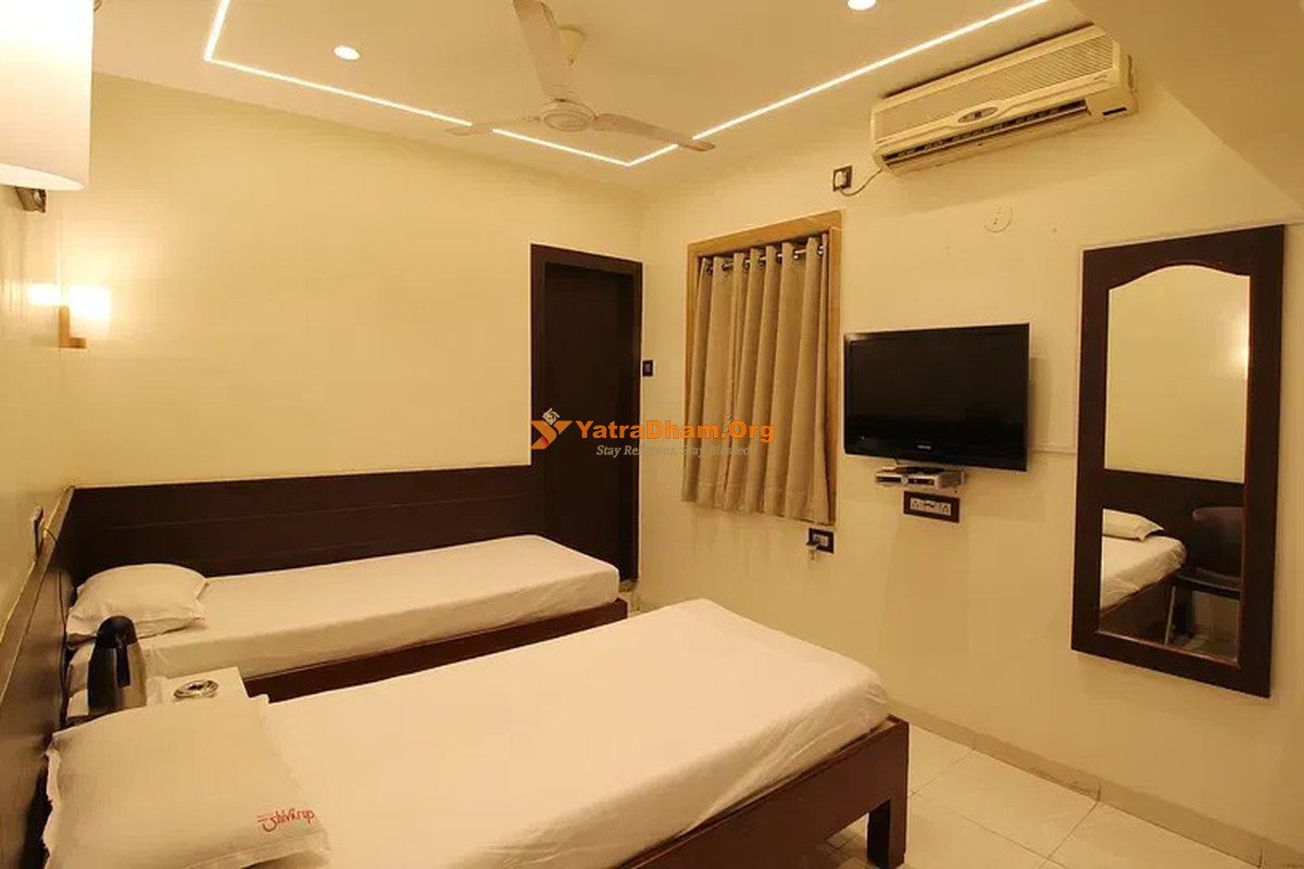 Hotel Shivkrupa Pune 2 Bed Room