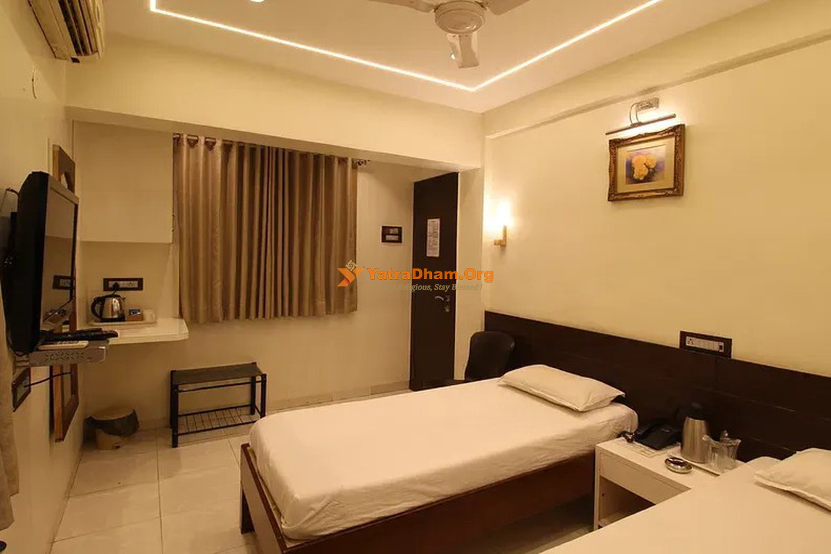 Hotel Shivkrupa Pune 2 Bed Room