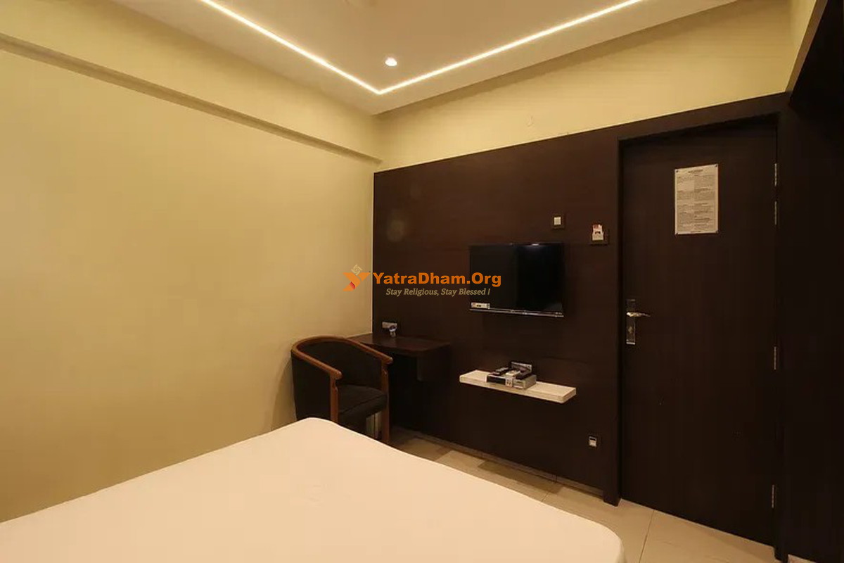 Hotel Shivkrupa Pune 2 Bed Room