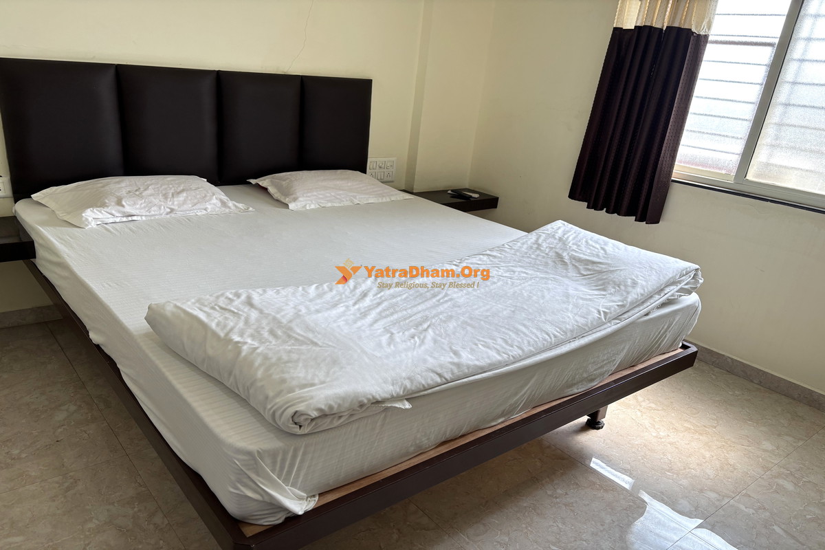 Hotel Kalika Residency Akkalkot 2 Bed Room