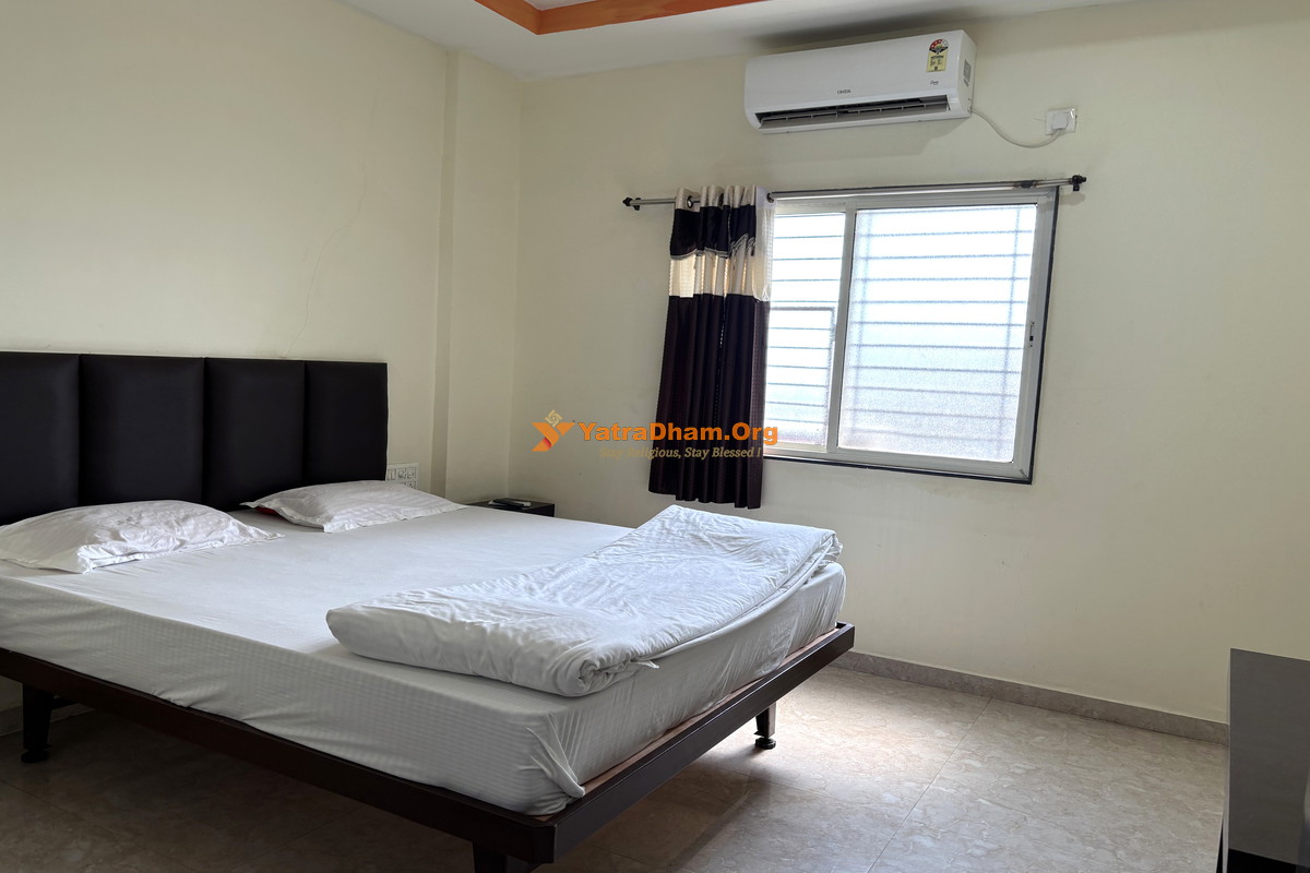 Hotel Kalika Residency Akkalkot 2 Bed Room 