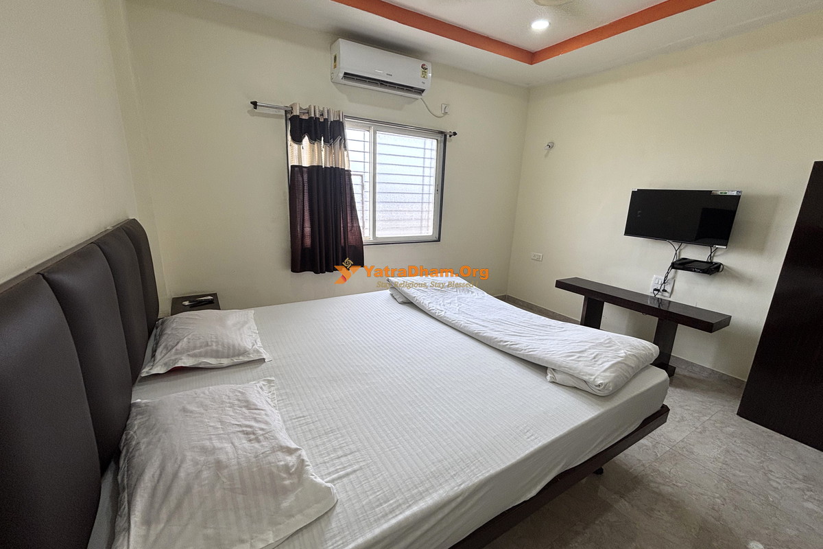 Hotel Kalika Residency Akkalkot 2 Bed Room 