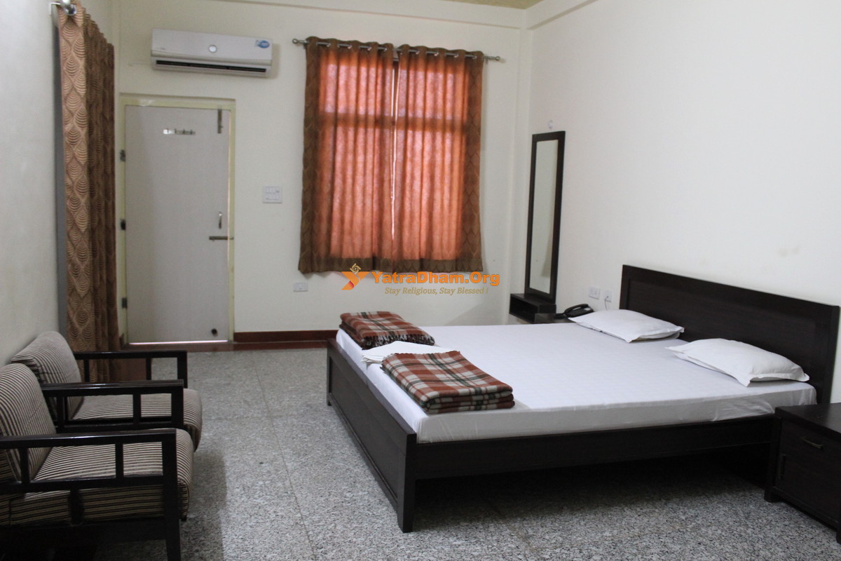 Chitrakoot Shri Sridhar Dham 2 Bed Room View