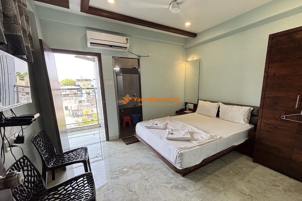 Shankar Residency Akkalkot 2 Bed Room