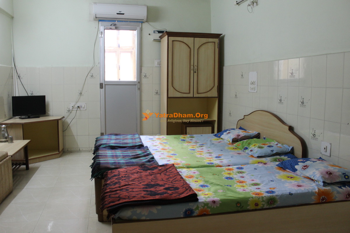 Gujarati Vaishnav Samaj Bhavan Bangalore Room