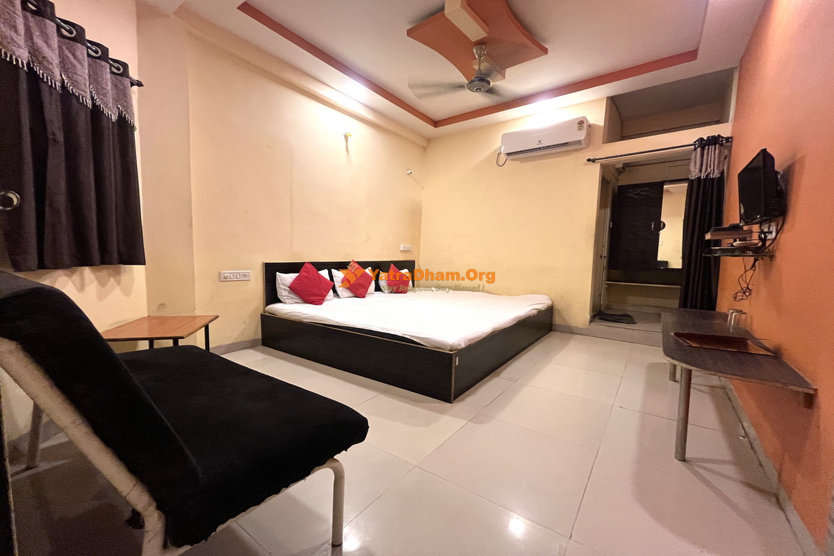 Hotel Shree Gopal Heritage Ujjain 2 Bed Room