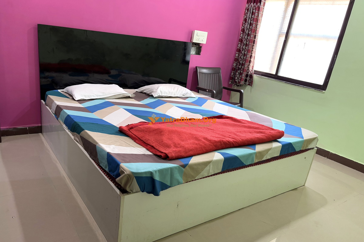 Sangam Lodge Ganagapur 2 Bed Non AC Room