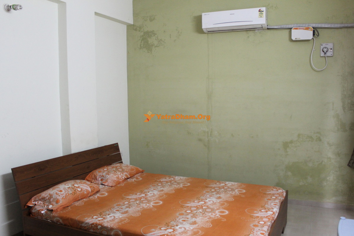 Satyanarayan Mandir Atithi Gruh Chennai 2 Bed Room