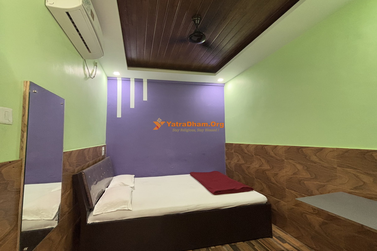 Chinmay Yatri Niwas Kolhapur 2 Bed Room View