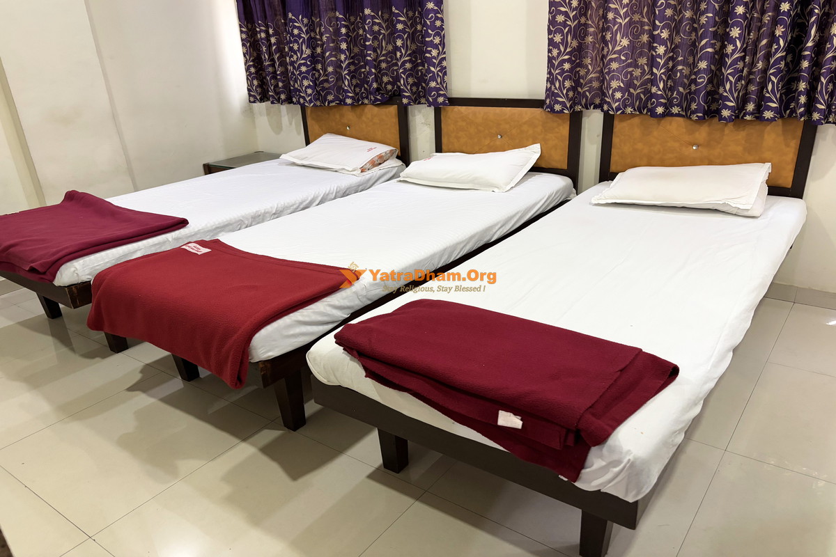 Wadikar Bhakta Niwas Kolhapur 3 Bed Room View
