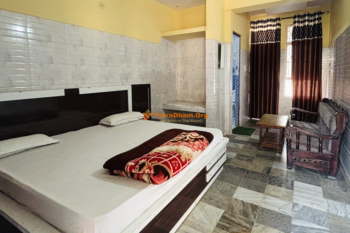 Naya Rangji Mandir Vrindavan 2 Bed Room