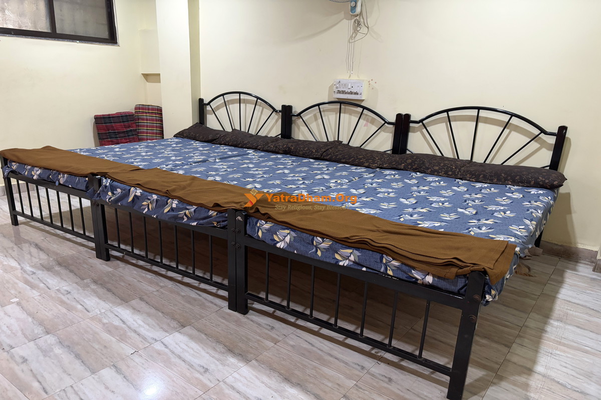 Paradise Yatri Niwas Kolhapur 6 Bed Room View