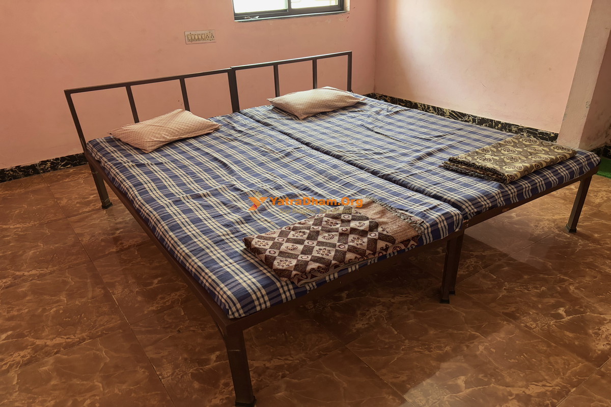 Balkrishna Haveli Yatri (Bhakta) Niwas Kolhapur 2 Bed Room View