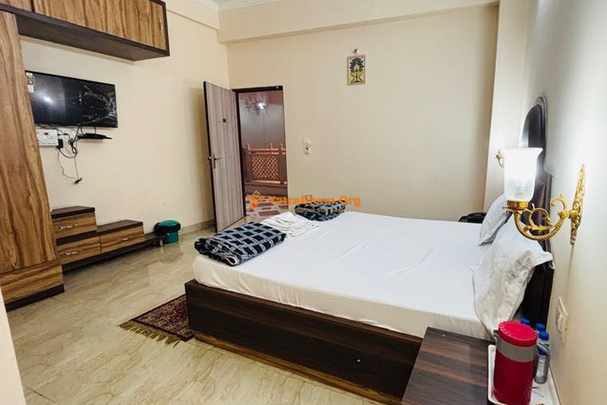 Shri Vrindavan Balaji Devasthan Vrindavan 2 Bed Room