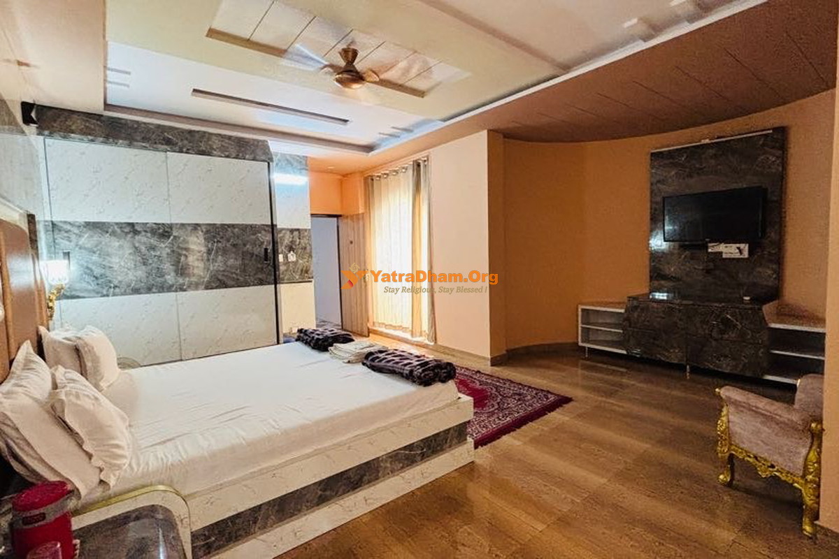 Shri Vrindavan Balaji Devasthan Vrindavan 2 Bed Room
