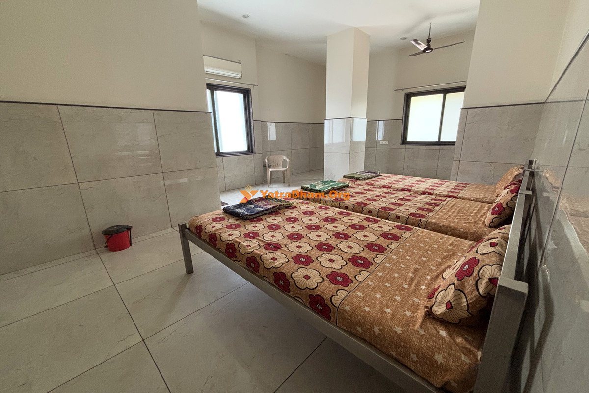 Najushree Jain Samaj Bhavan Pune 3 Bed Room