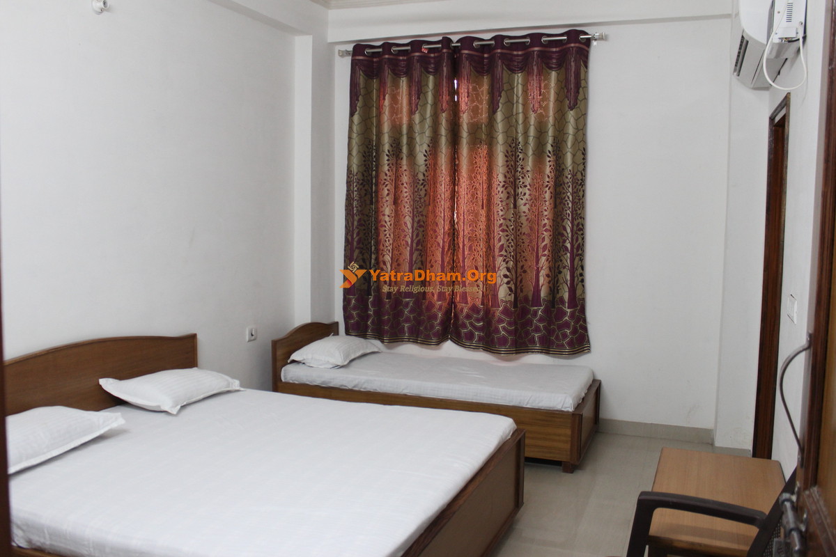 Uma Ashram Haridwar 3 Bed Room