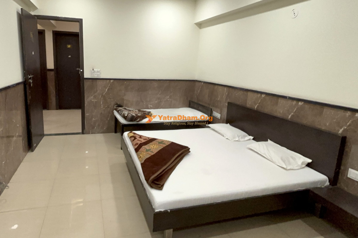 Agrawal Bhawan Ujjain 3 Bed Room
