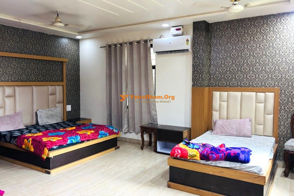 Ved Bihari Dham Ashram Vrindavan 3 Bed Room