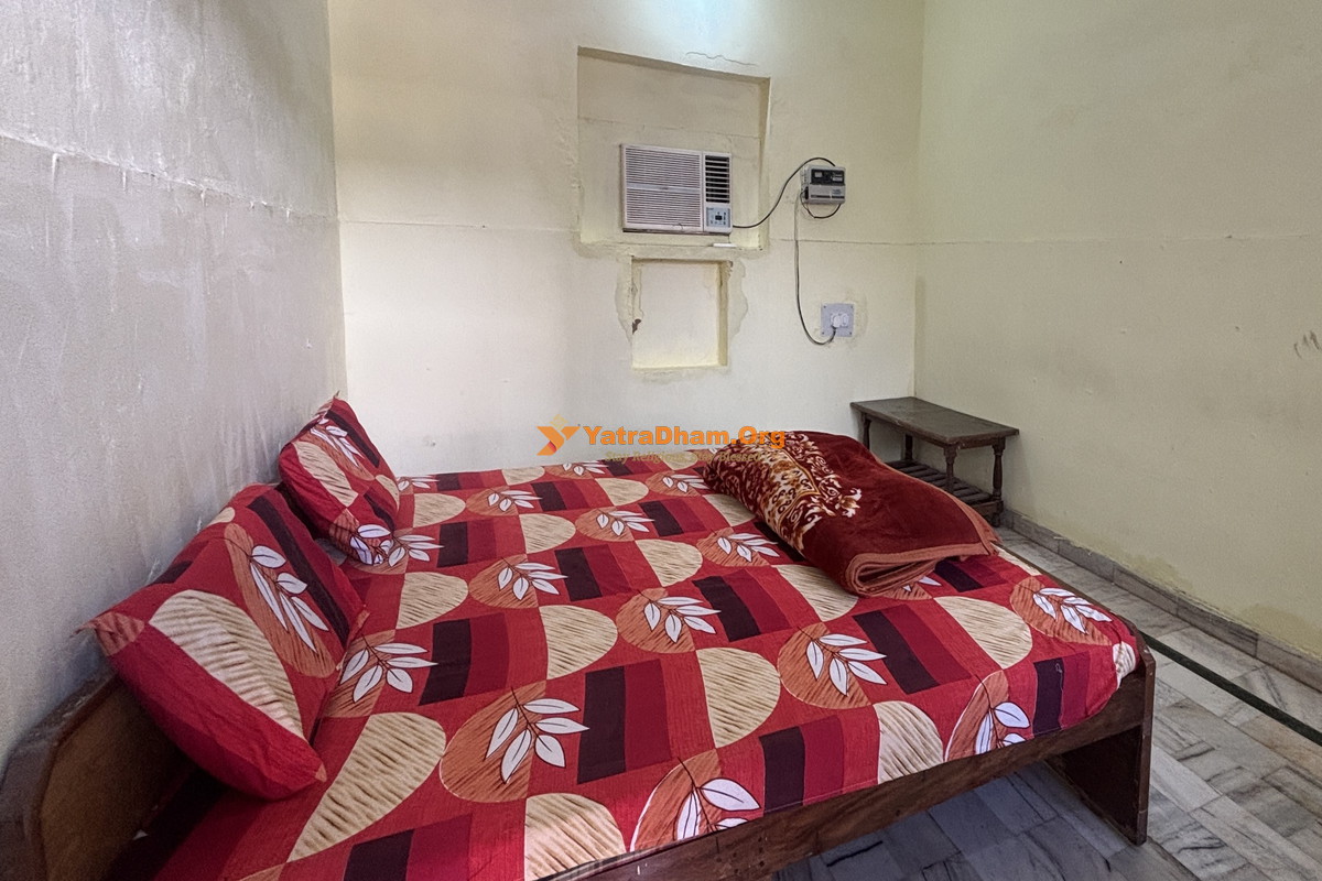 Shreeji Dham Ashram Vrindavan 2 Bed Room