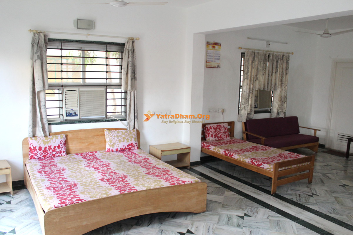 Nandini Ashram Ambaji 6 Bed Room